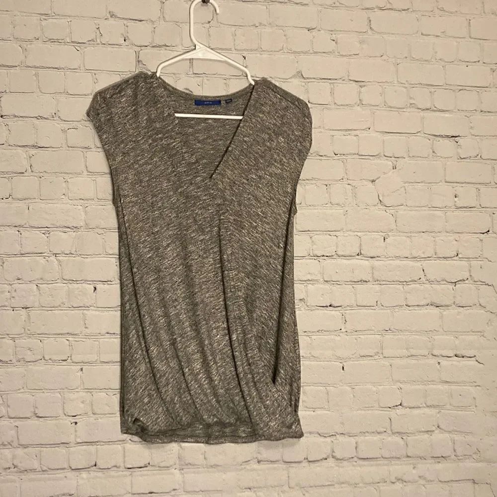 Apt.9 Sleeveless extra small gray top